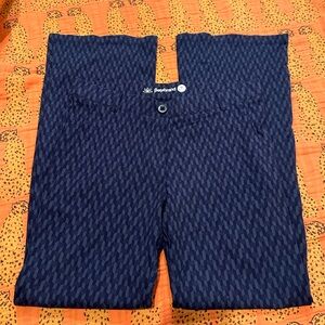 Betabrand yoga work pants - pull on! Size Medium petite